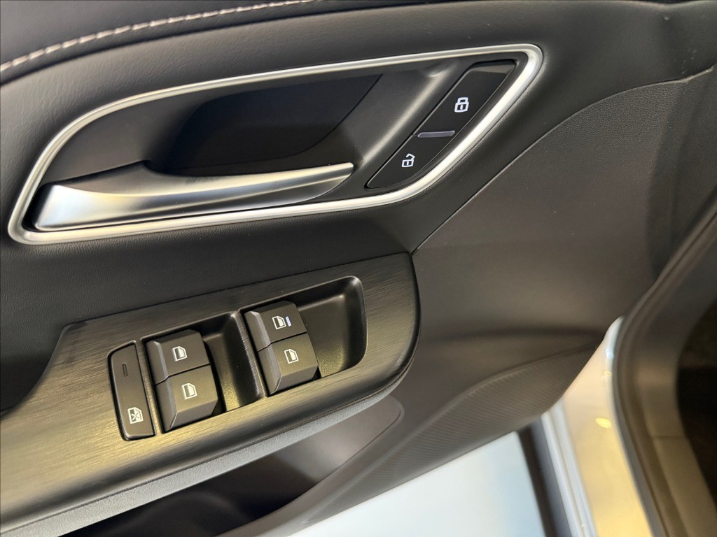 MG ZS 1.5 hybrid+ Luxury auto