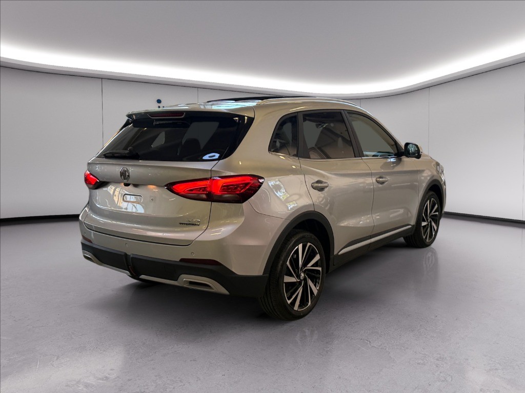 MG ZS 1.5 hybrid+ Luxury auto