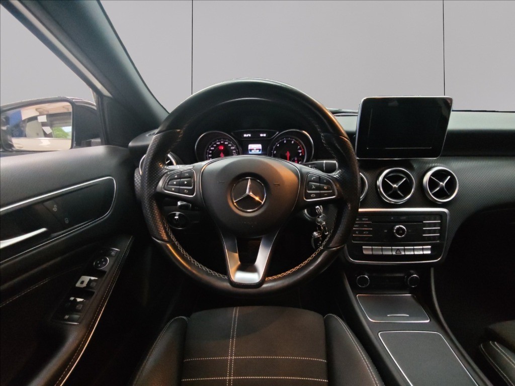 MERCEDES A 220 Sport 4matic auto