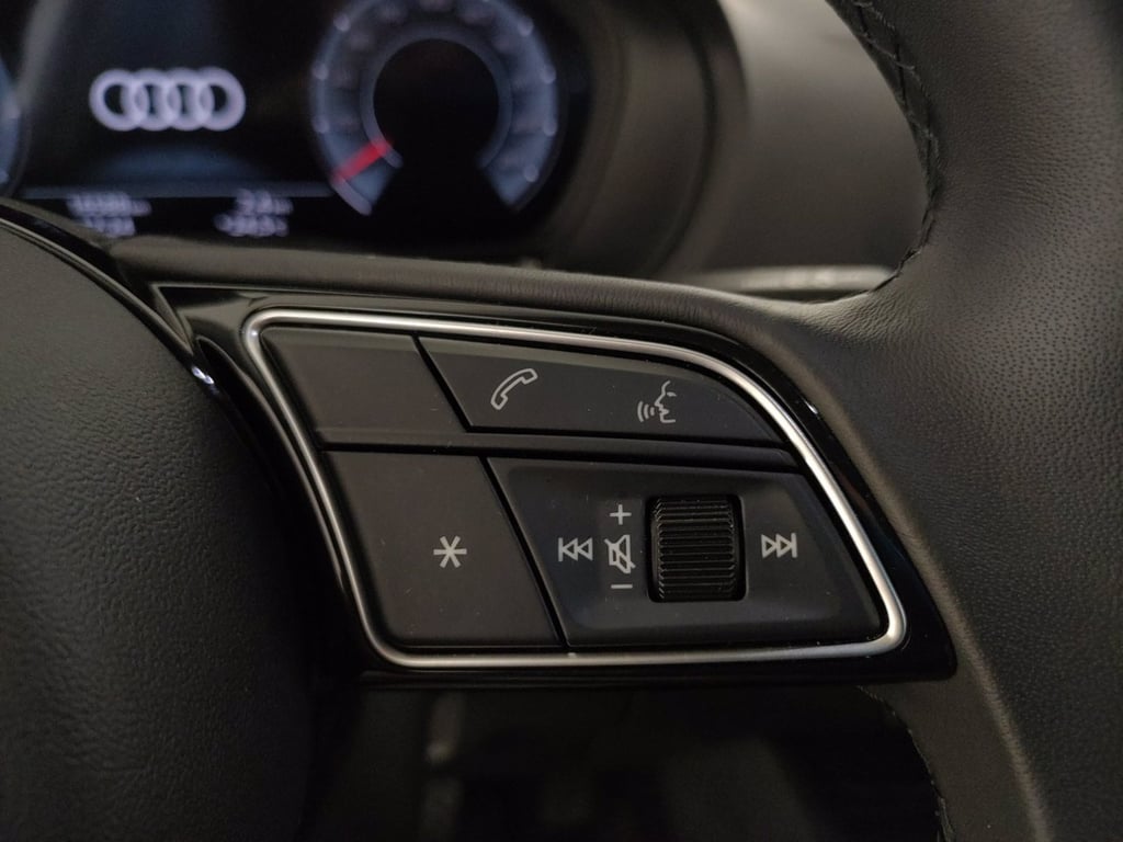 AUDI Q2 35 1.5 tfsi s line edition s-tronic