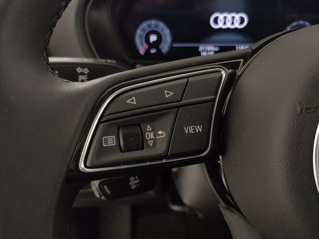 AUDI Q2 35 1.5 tfsi s line edition s-tronic