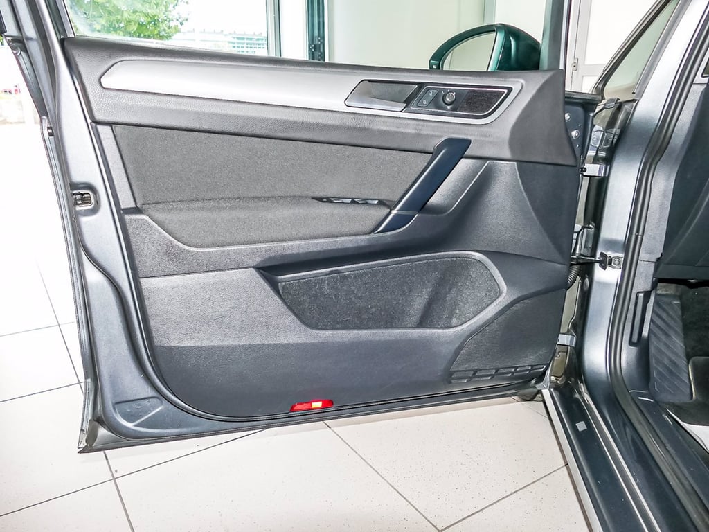 VOLKSWAGEN Golf sportsvan 1.4 tsi comfortline 125cv