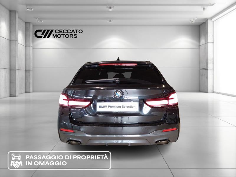 BMW 520d touring mhev 48v xdrive msport auto