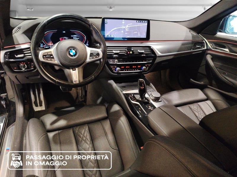 BMW 520d touring mhev 48v xdrive msport auto