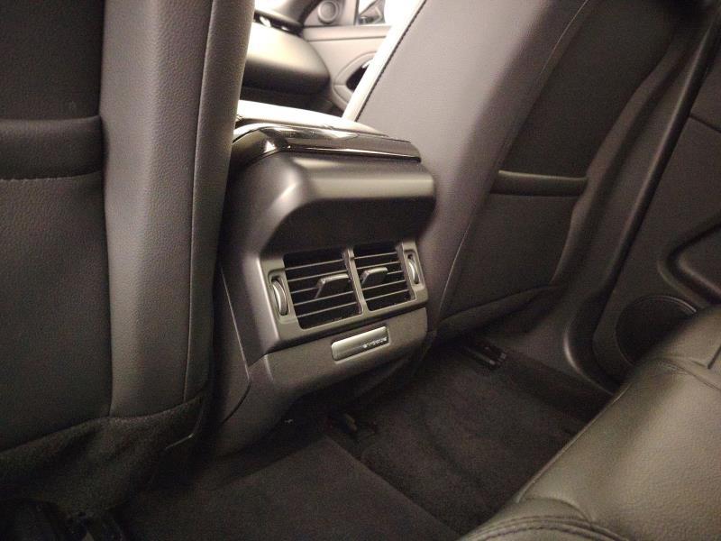 LAND ROVER Range rover evoque 1.5 i3 mhev r-dynamic fwd 160cv auto