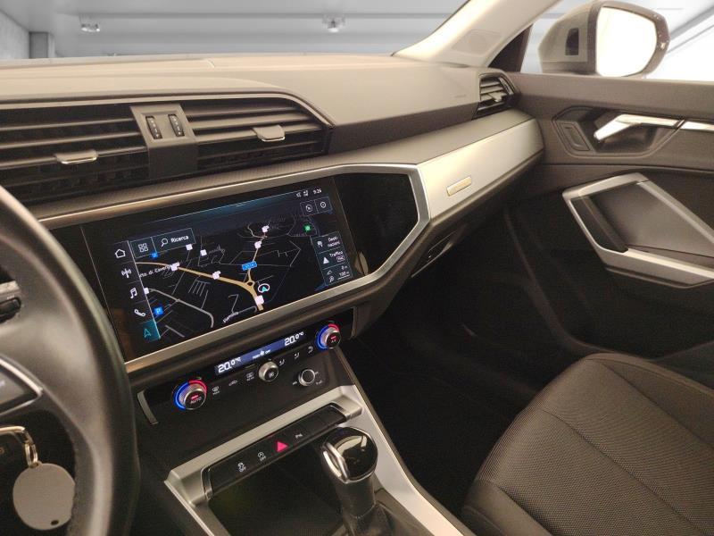 AUDI Q3 35 1.5 tfsi business advanced s-tronic