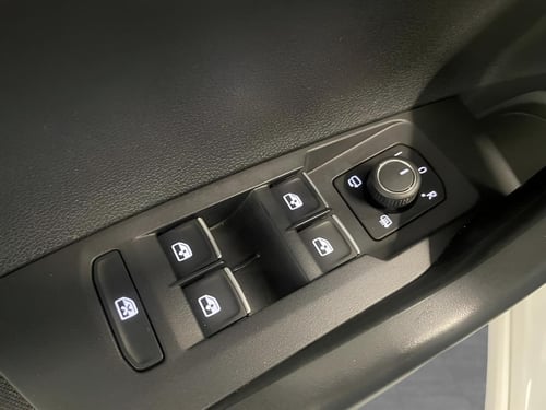 VOLKSWAGEN Taigo 1.5 tsi r-line 150cv dsg