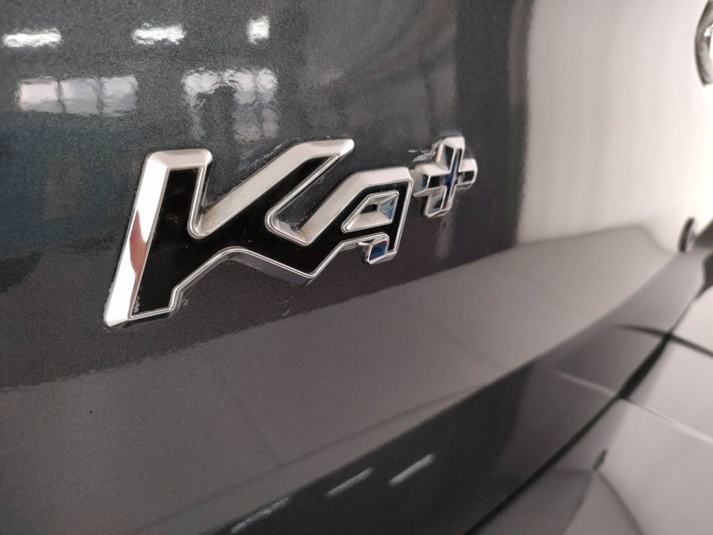 FORD Ka + 1.2 ultimate 85cv my18