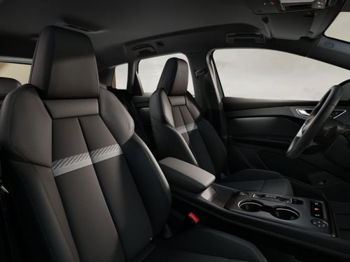 AUDI Q4 e-tron performance business 286cv