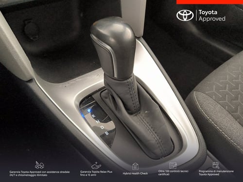 TOYOTA Yaris cross 1.5h active fwd 116cv e-cvt