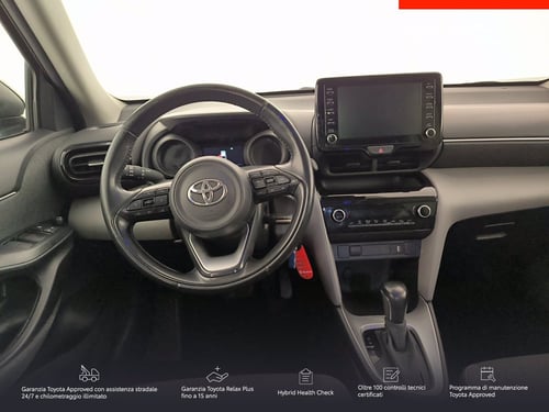 TOYOTA Yaris cross 1.5h active fwd 116cv e-cvt