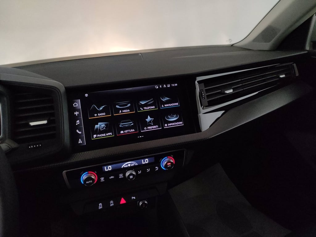 AUDI A1 sportback 30 1.0 tfsi business 116cv