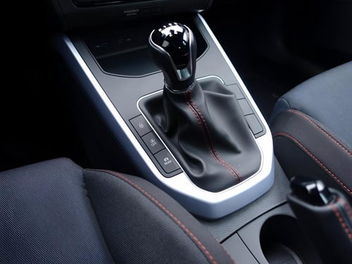 SEAT Arona 1.0 ecotsi fr 95cv