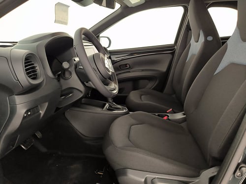 TOYOTA Aygo x 1.5 hybrid e-cvt