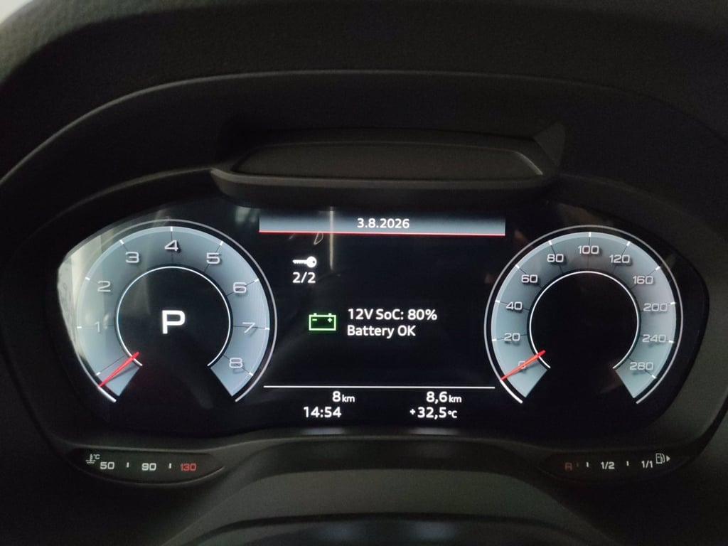 AUDI Q2 35 1.5 tfsi identity black s-tronic