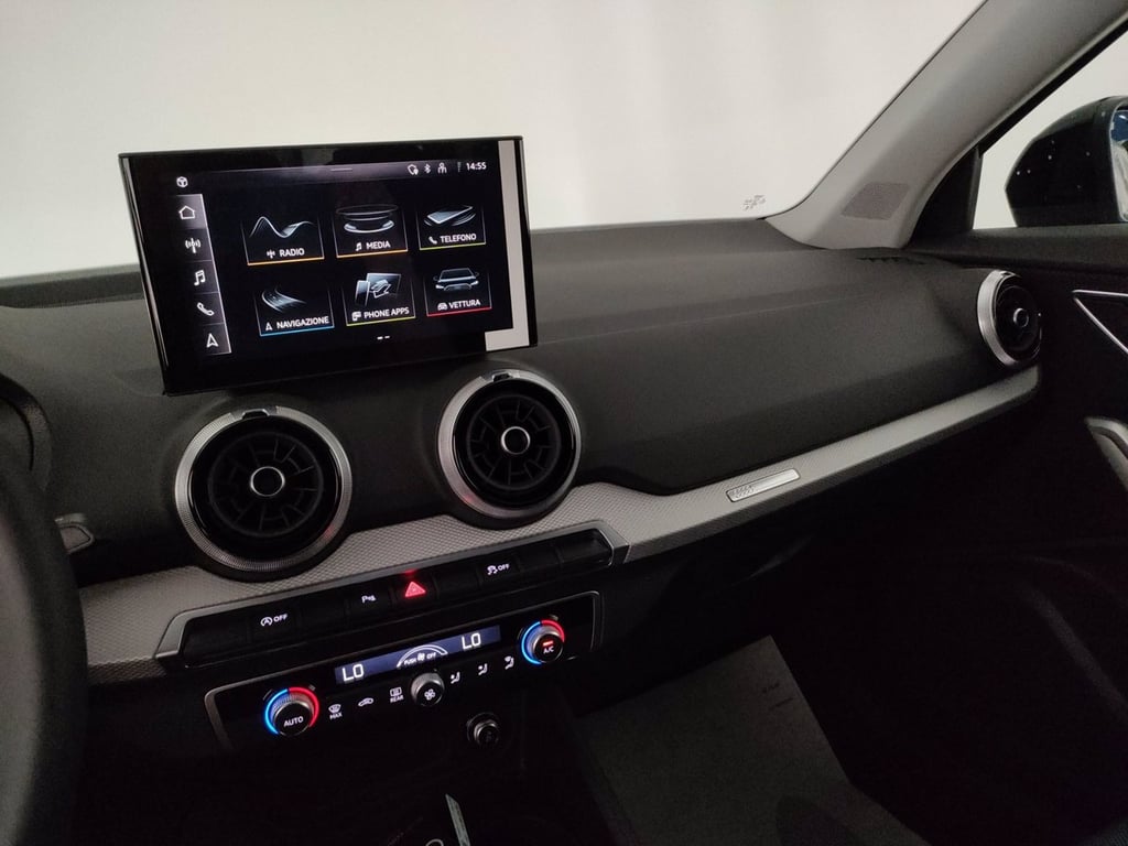 AUDI Q2 35 1.5 tfsi identity black s-tronic