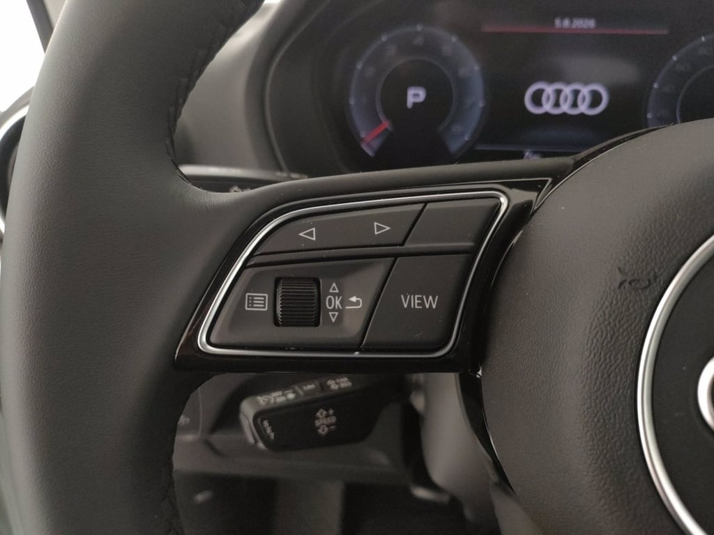 AUDI Q2 35 1.5 tfsi business advanced s-tronic