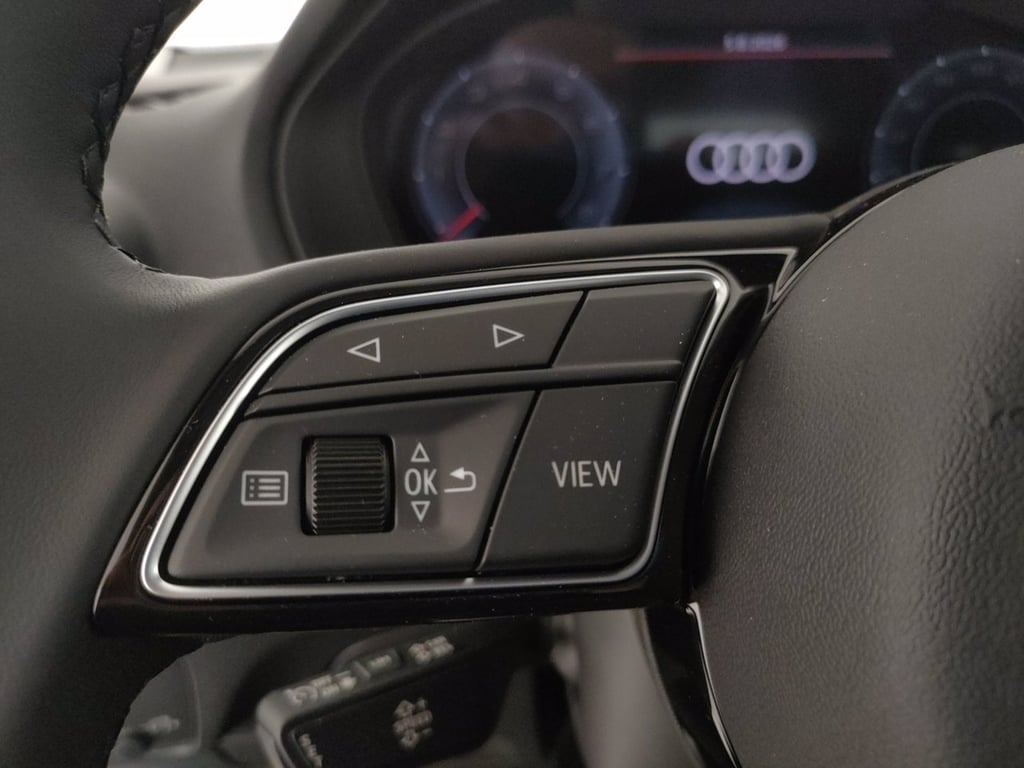 AUDI Q2 35 1.5 tfsi business advanced s-tronic