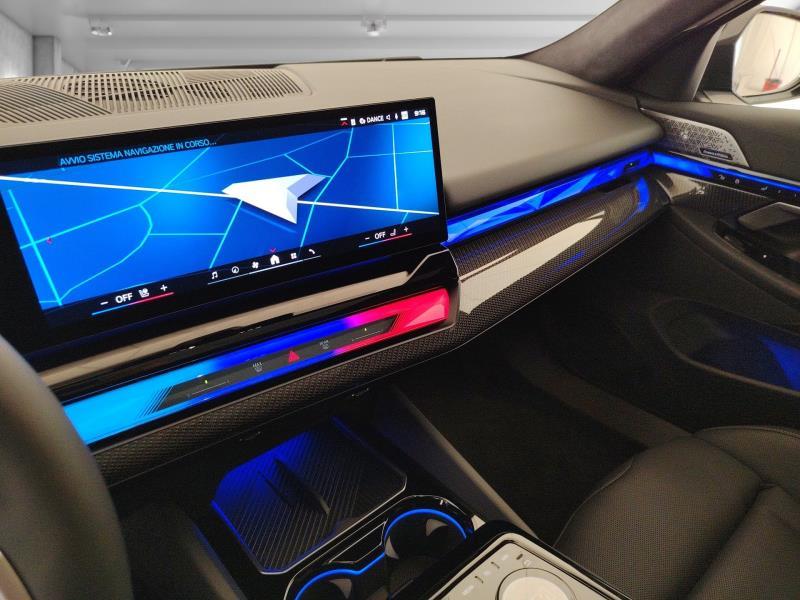 BMW M5 touring 4.4 727cv auto