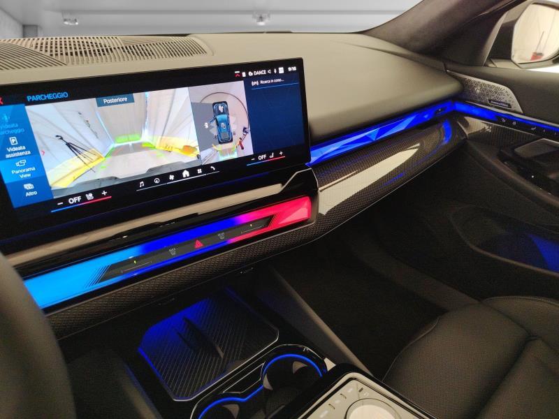 BMW M5 touring 4.4 727cv auto
