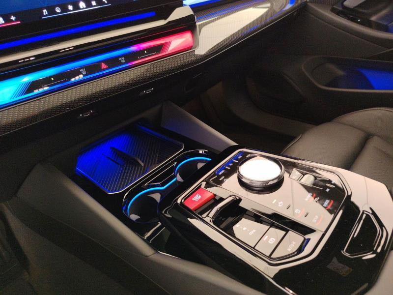 BMW M5 touring 4.4 727cv auto