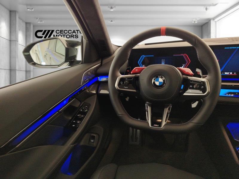 BMW M5 touring 4.4 727cv auto