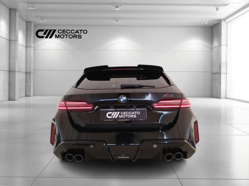 BMW M5 touring 4.4 727cv auto
