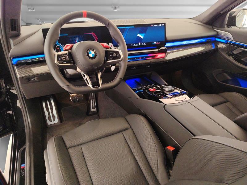BMW M5 touring 4.4 727cv auto