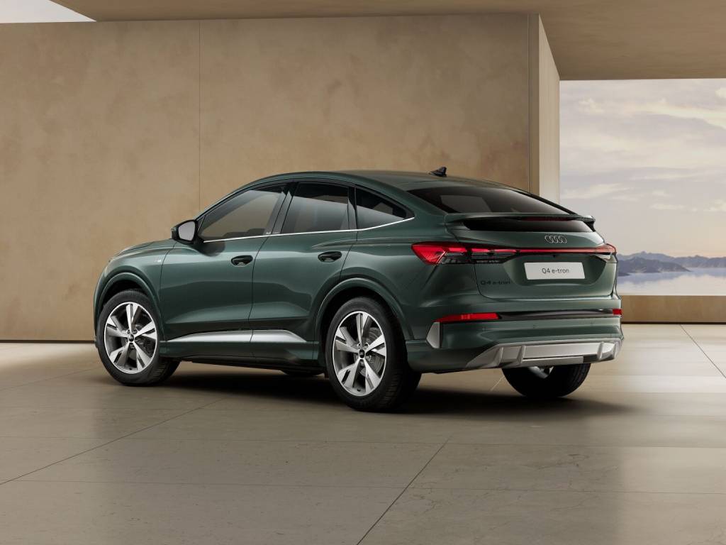 AUDI Q4 SBP e-tron quattro performance S Line
