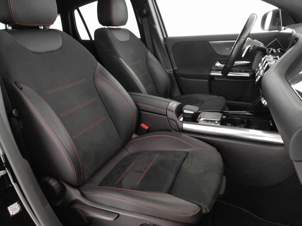 MERCEDES Gla 200 d premium 4matic auto