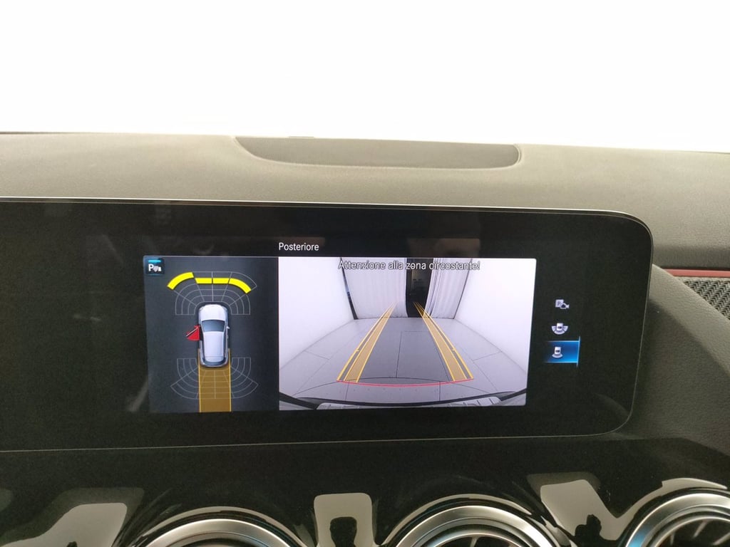 MERCEDES Gla 200 d premium 4matic auto
