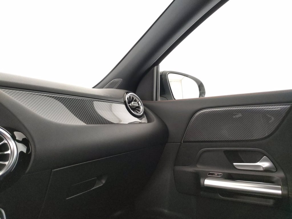 MERCEDES Gla 200 d premium 4matic auto
