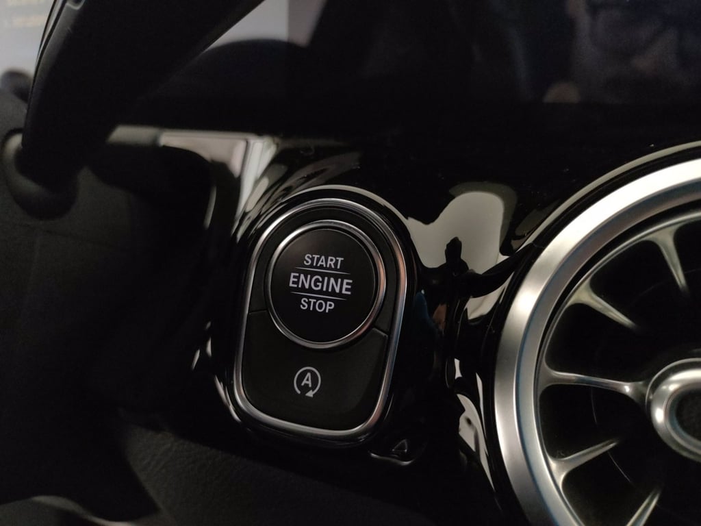MERCEDES Gla 200 d premium 4matic auto