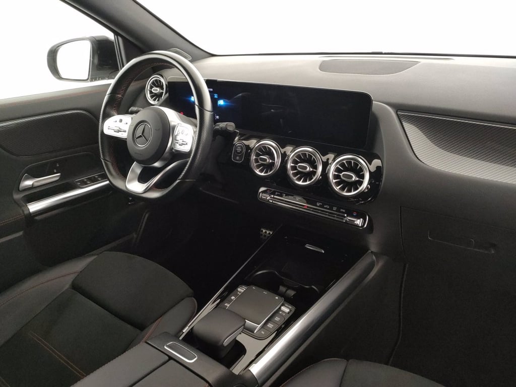MERCEDES Gla 200 d premium 4matic auto