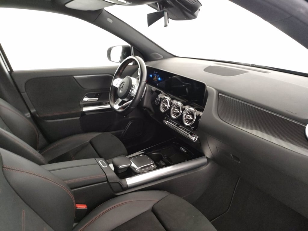 MERCEDES Gla 200 d premium 4matic auto