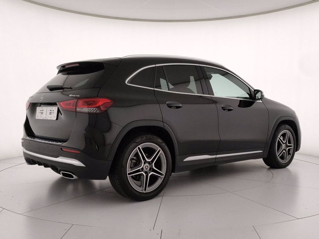 MERCEDES Gla 200 d premium 4matic auto