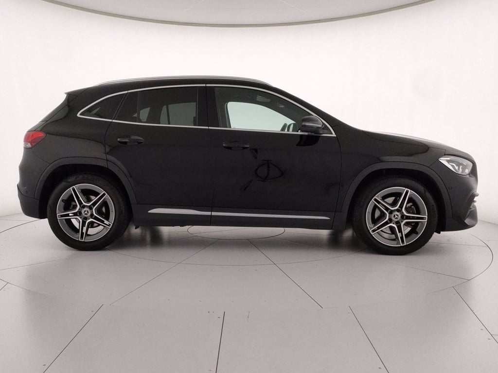 MERCEDES Gla 200 d premium 4matic auto