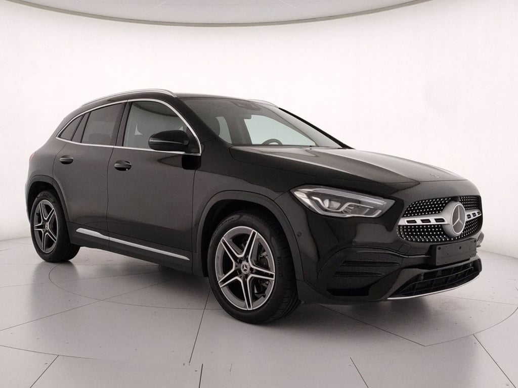 MERCEDES Gla 200 d premium 4matic auto