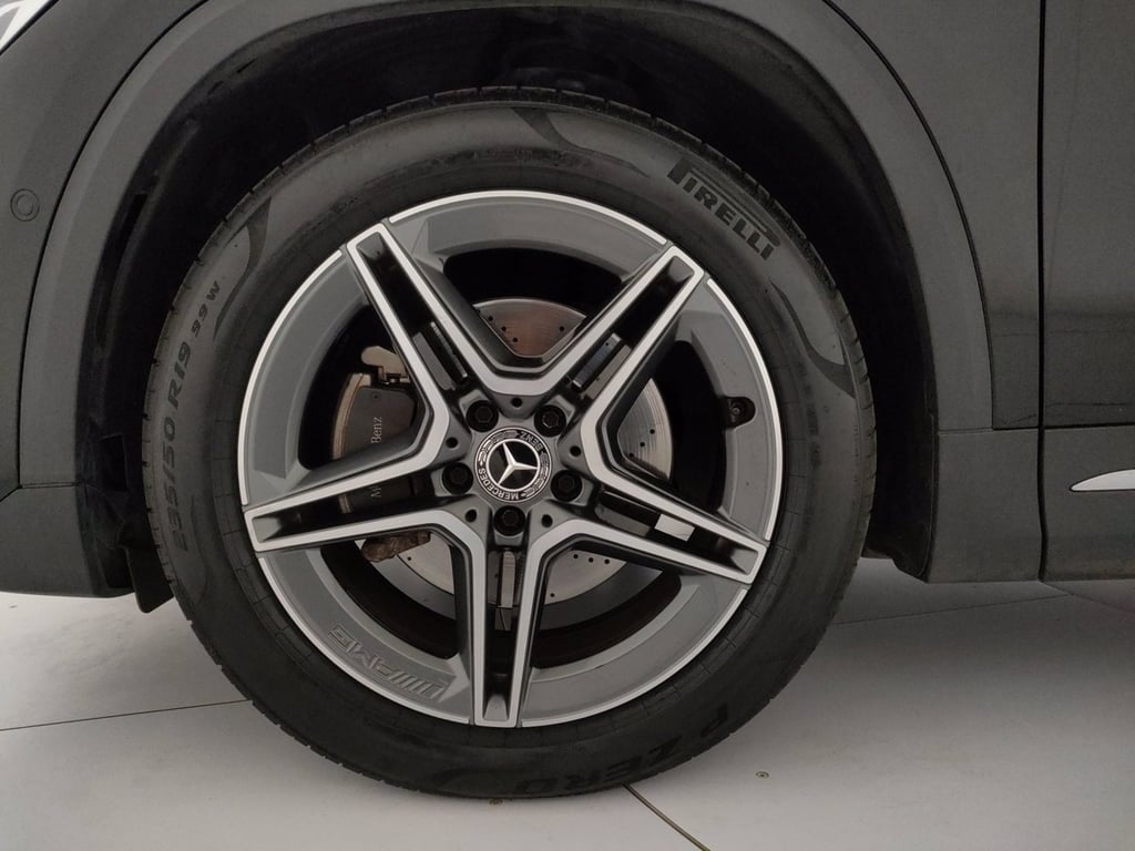MERCEDES Gla 200 d premium 4matic auto