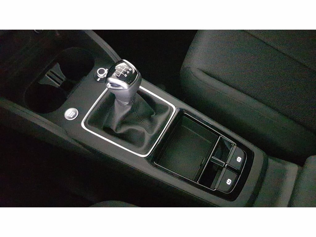 AUDI Q2 30 2.0 tdi business advanced