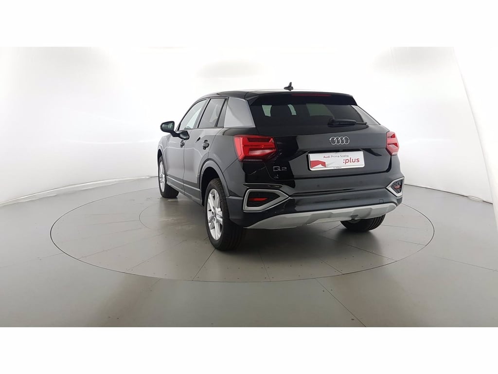 AUDI Q2 30 2.0 tdi business advanced