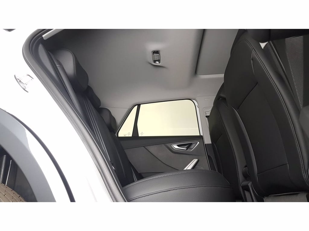 AUDI Q2 30 1.0 tfsi business advanced 116cv