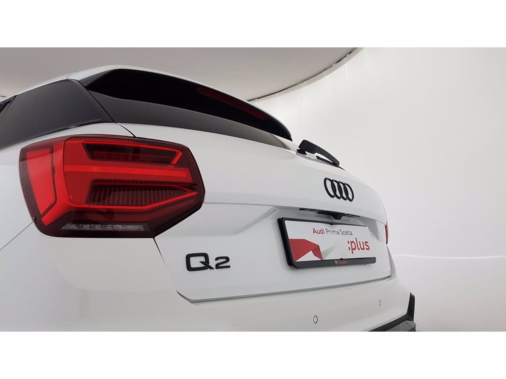 AUDI Q2 35 1.5 tfsi identity black s-tronic