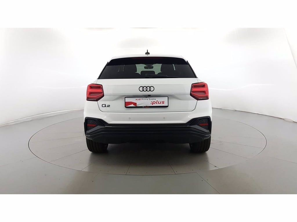 AUDI Q2 35 1.5 tfsi identity black s-tronic