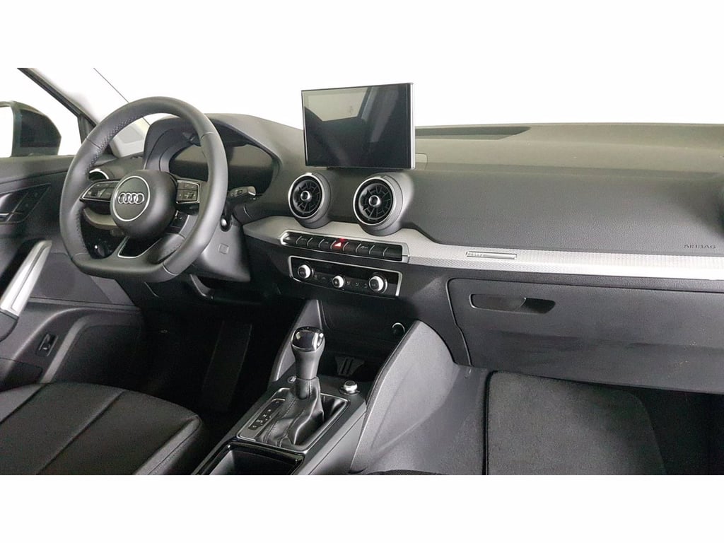 AUDI Q2 35 1.5 tfsi identity black s-tronic