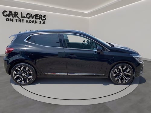RENAULT Clio 1.6 e-tech hybrid intens 140cv auto my21