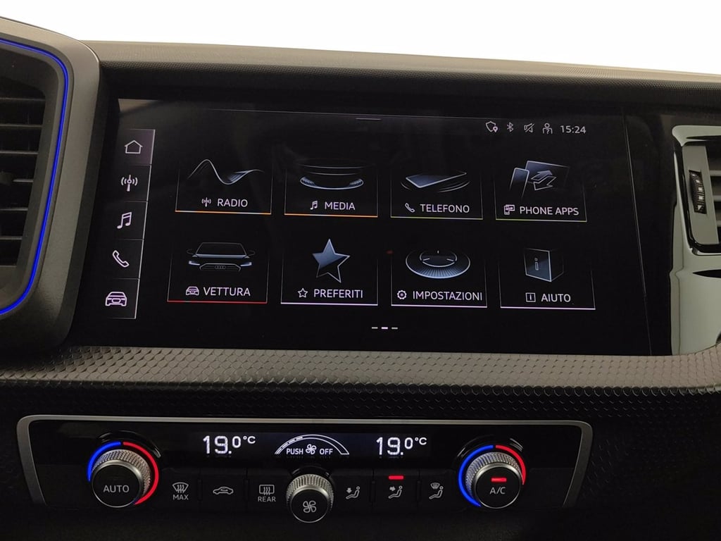 AUDI A1 sportback 30 1.0 tfsi admired 110cv s-tronic