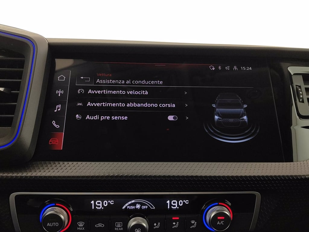 AUDI A1 sportback 30 1.0 tfsi admired 110cv s-tronic