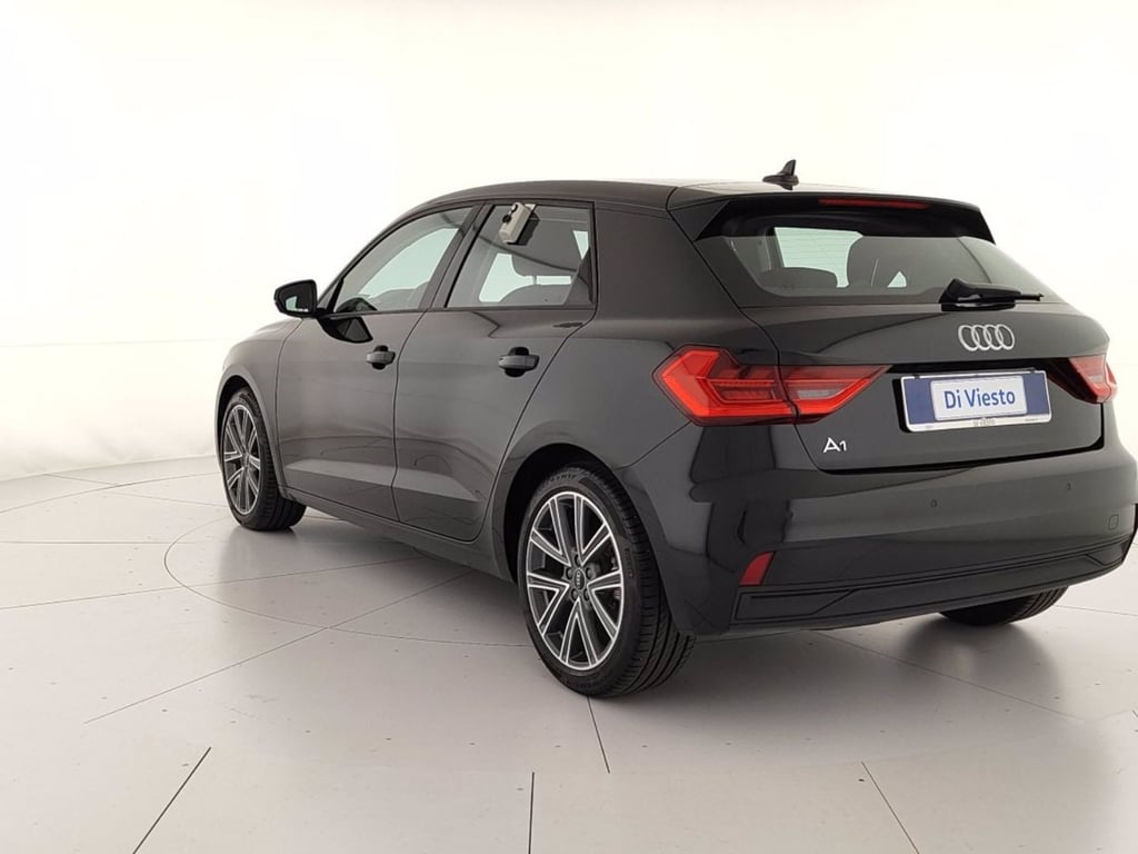 AUDI A1 sportback 30 1.0 tfsi admired 110cv s-tronic