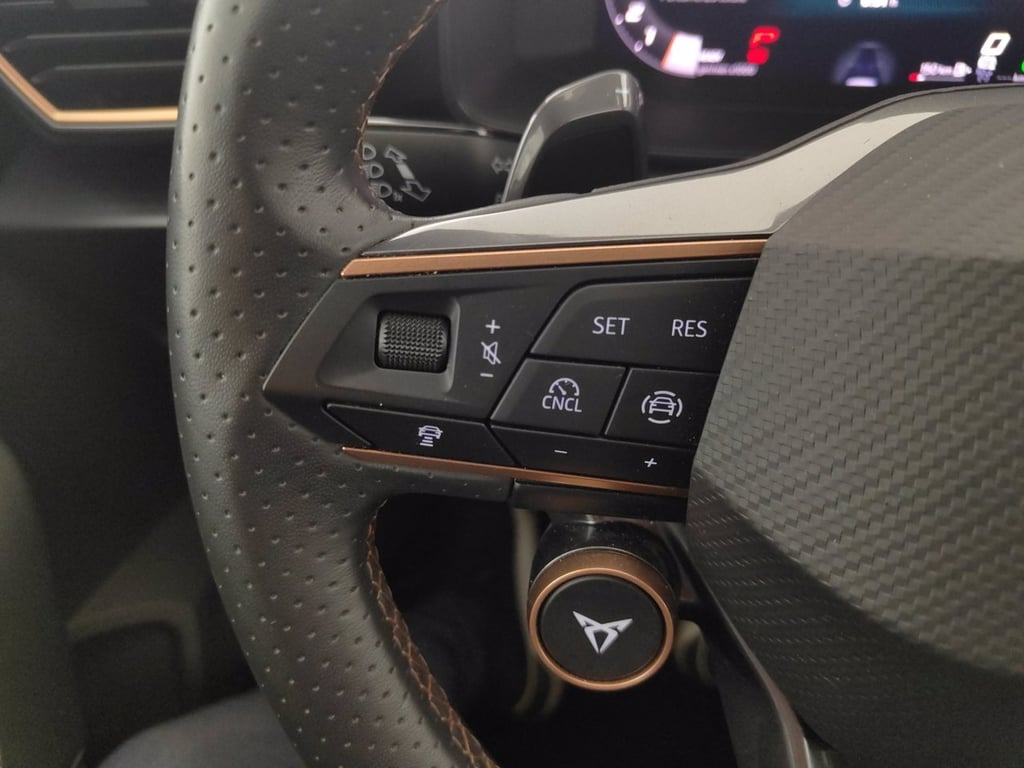 CUPRA Leon 1.5 hybrid 150cv dsg